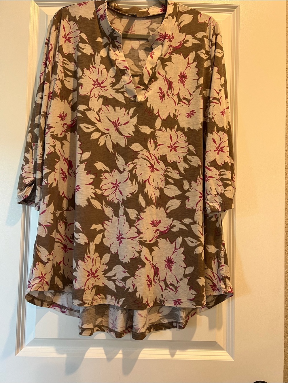 Honeyme Curvy Taupe Floral V-Neck Tunic with Cream and Pink Blooms